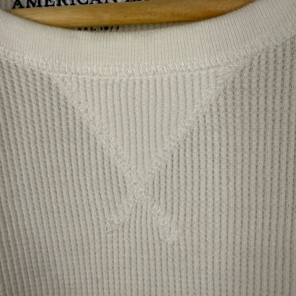 American Eagle Mens White Waffle Knit Long Sleeve Shirt With Embroidered Logo - Picture 7 of 13